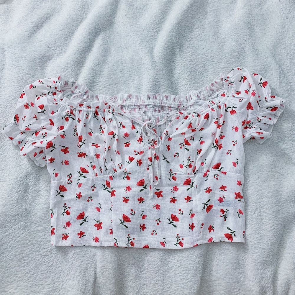 Off The Shoulder White Floral Crop Top